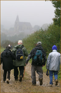 Basilique d'Avioth danbs la brume