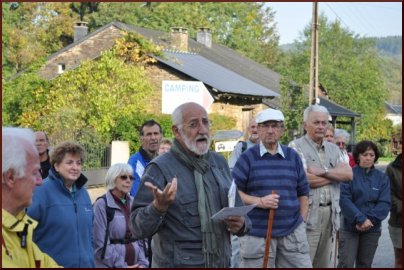 groupe devant l'glise de Cugnon