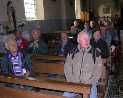 Dans l'glise de Bivres